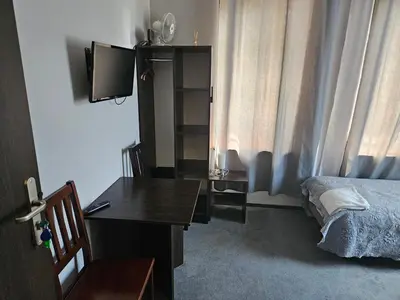 Telewizja i/lub zestaw kina domowego w obiekcie Pokoje gościnne Winnica Celtica