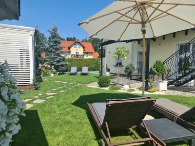 Ogród w obiekcie APARTAMENTY 