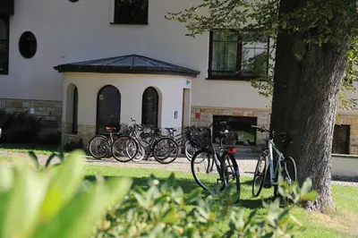 Rowery dostępne w obiekcie Jasny Dwór lub w pobliżu