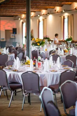 Restauracja lub miejsce do jedzenia w obiekcie Hotel Karczyce