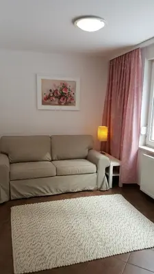 Część wypoczynkowa w obiekcie Apartament rodzinny z ogrodem - Bliżej Zdroju