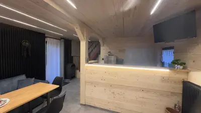 Telewizja i/lub zestaw kina domowego w obiekcie Domek Adusiówka