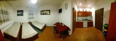 Łóżko lub łóżka w pokoju w obiekcie ADUSIÓWKA