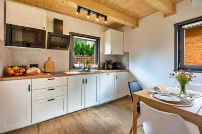 Kuchnia lub aneks kuchenny w obiekcie Dream Home Prywatny Dom dla Rodziny Ogrodzony Ogród 600m2