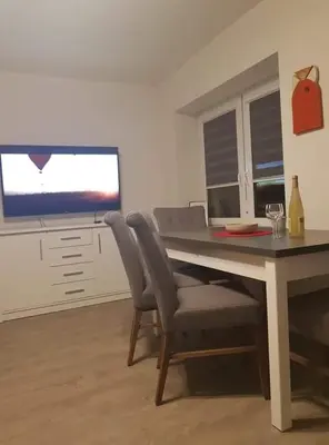 Telewizja i/lub zestaw kina domowego w obiekcie Apartament Malwina