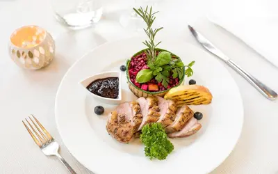 Jedzenie w hotelu lub w pobliżu