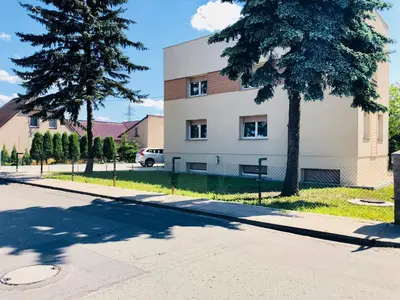 Budynek, w którym mieści się apartament