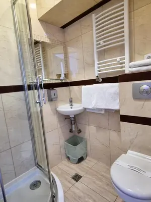 Łazienka w obiekcie Hotel Orbita