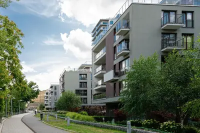 Budynek, w którym mieści się apartament