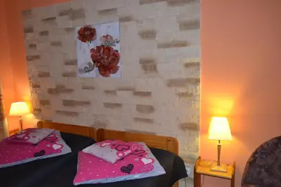 Łóżko lub łóżka w pokoju w obiekcie Koliba