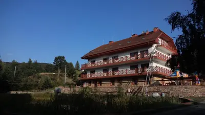 Budynek, w którym mieści się kwatera prywatna