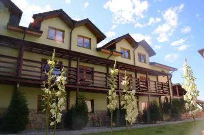 Budynek, w którym mieści się hotel