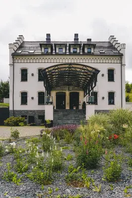 Ogród w obiekcie Hotel Pałac Jugowice