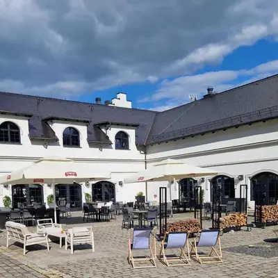 Budynek, w którym mieści się aparthotel