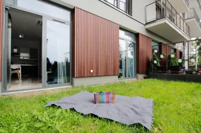 Ogród w obiekcie Walonska 7 - Apartment with garden
