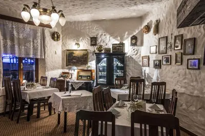 Restauracja lub miejsce do jedzenia w obiekcie Hotel Starka