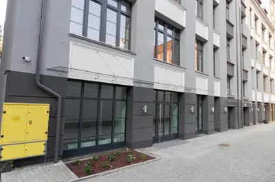Budynek, w którym mieści się apartament