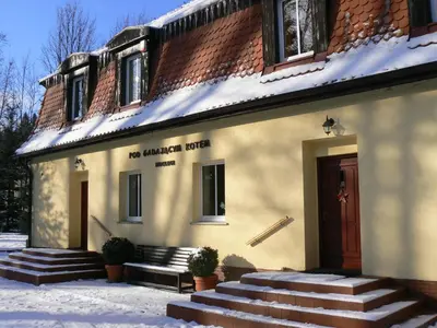 Obiekt Pod Gadającym Kotem zimą