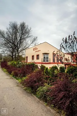 Budynek, w którym mieści się apartament