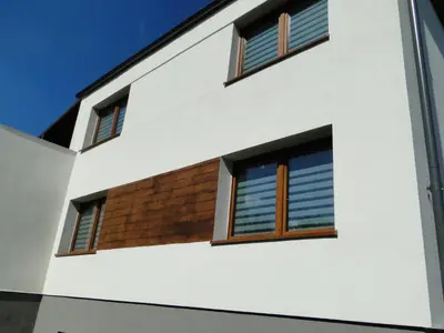 Budynek, w którym mieści się apartament