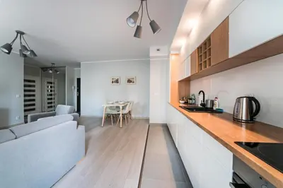 Kuchnia lub aneks kuchenny w obiekcie Apartamenty City Tower od WroclawApartament-pl