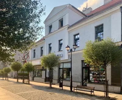 Budynek, w którym mieści się apartament