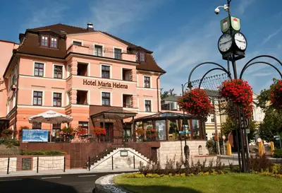 Budynek, w którym mieści się hotel