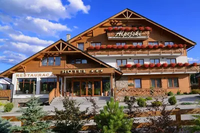 Budynek, w którym mieści się hotel