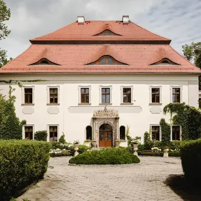 Pałac Mojęcice