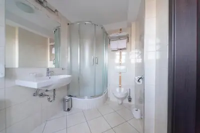 Łazienka w obiekcie Hotel Racibor