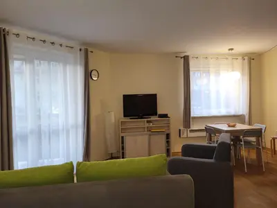 Telewizja i/lub zestaw kina domowego w obiekcie Apartamenty Bystrzycka - Bliżej Zdroju