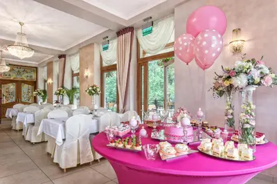 Restauracja lub miejsce do jedzenia w obiekcie Leśna Perła - Restauracja i Pokoje Hotelowe