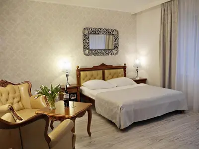 Łóżko lub łóżka w pokoju w obiekcie Hotel Srebrna Góra