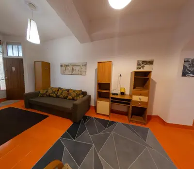 Część wypoczynkowa w obiekcie Loft w centrum Złotego Stoku