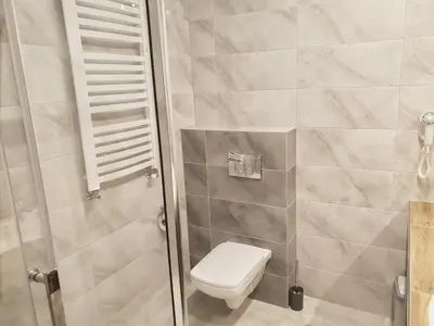 Łazienka w obiekcie Noclegi Portowa
