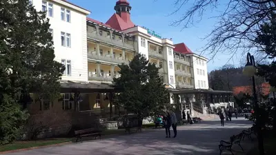 Budynek, w którym mieści się apartament