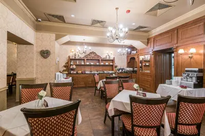 Restauracja lub miejsce do jedzenia w obiekcie Hotel Europejski Wrocław Centrum