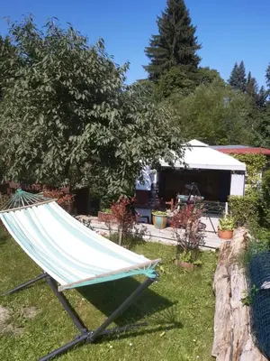 Ogród w obiekcie Apartament Zielony Zakątek