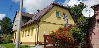 Budynek, w którym mieści się apartament
