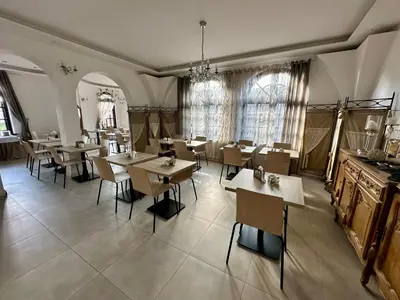 Restauracja lub miejsce do jedzenia w obiekcie Villa Stary Kalisz