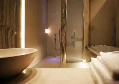 Łazienka w obiekcie Hotel Monopol