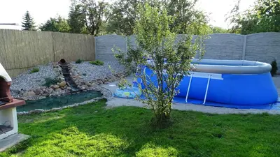 Basen w obiekcie GOŚCINIEC AGROZAJAZD lub w pobliżu
