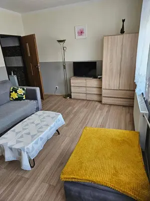 Telewizja i/lub zestaw kina domowego w obiekcie Gościniec w Starym Młynie