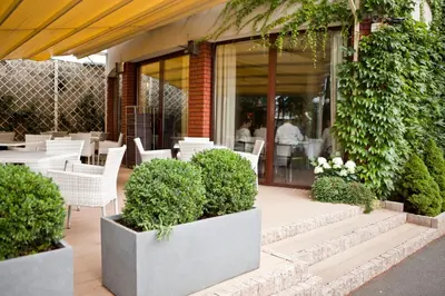 Ogród w obiekcie Restauracja Hotel VIP