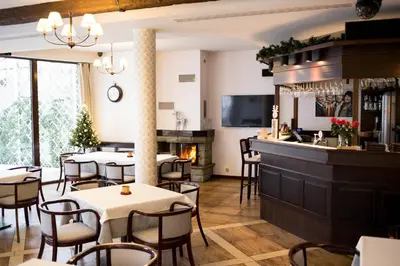 Hol lub bar w obiekcie Restauracja Hotel VIP