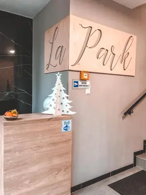 Certyfikat, podpis lub inny dokument wystawiony w obiekcie La Park Aparthotel
