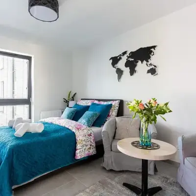 Luxury Apartment with Large Terrace