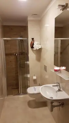 Łazienka w obiekcie U Podnóża Zamku