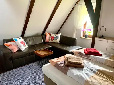 Łóżko lub łóżka w pokoju w obiekcie Po drodze
