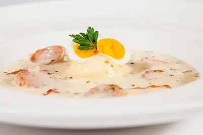 Jedzenie w hotelu lub w pobliżu